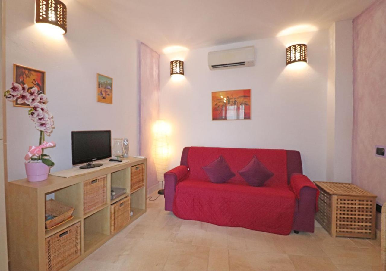 Murphy Holiday Home - Residenza Renna La Maddalena  Ngoại thất bức ảnh